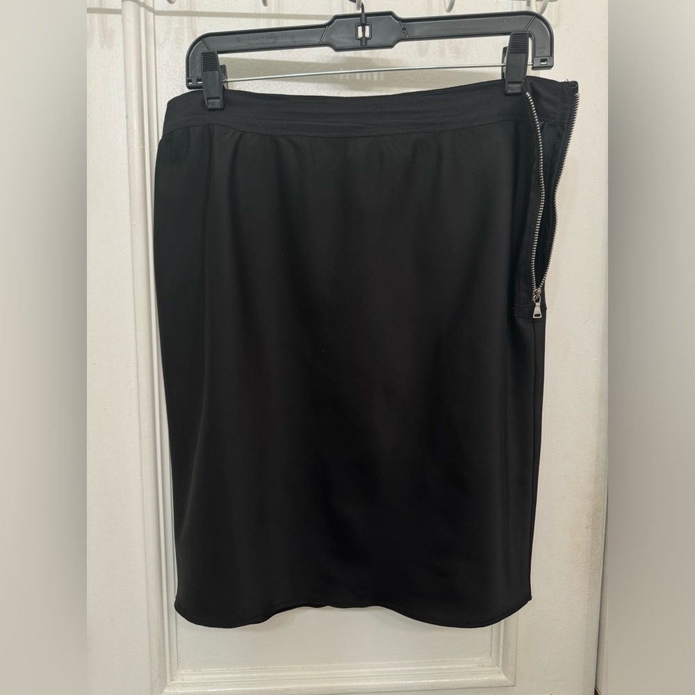Club Monaco Lined Classic Pencil Skirt